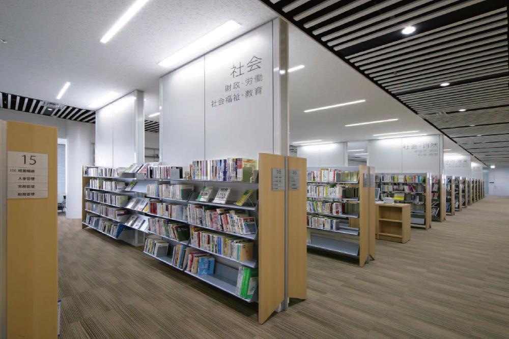 土浦市立図書館